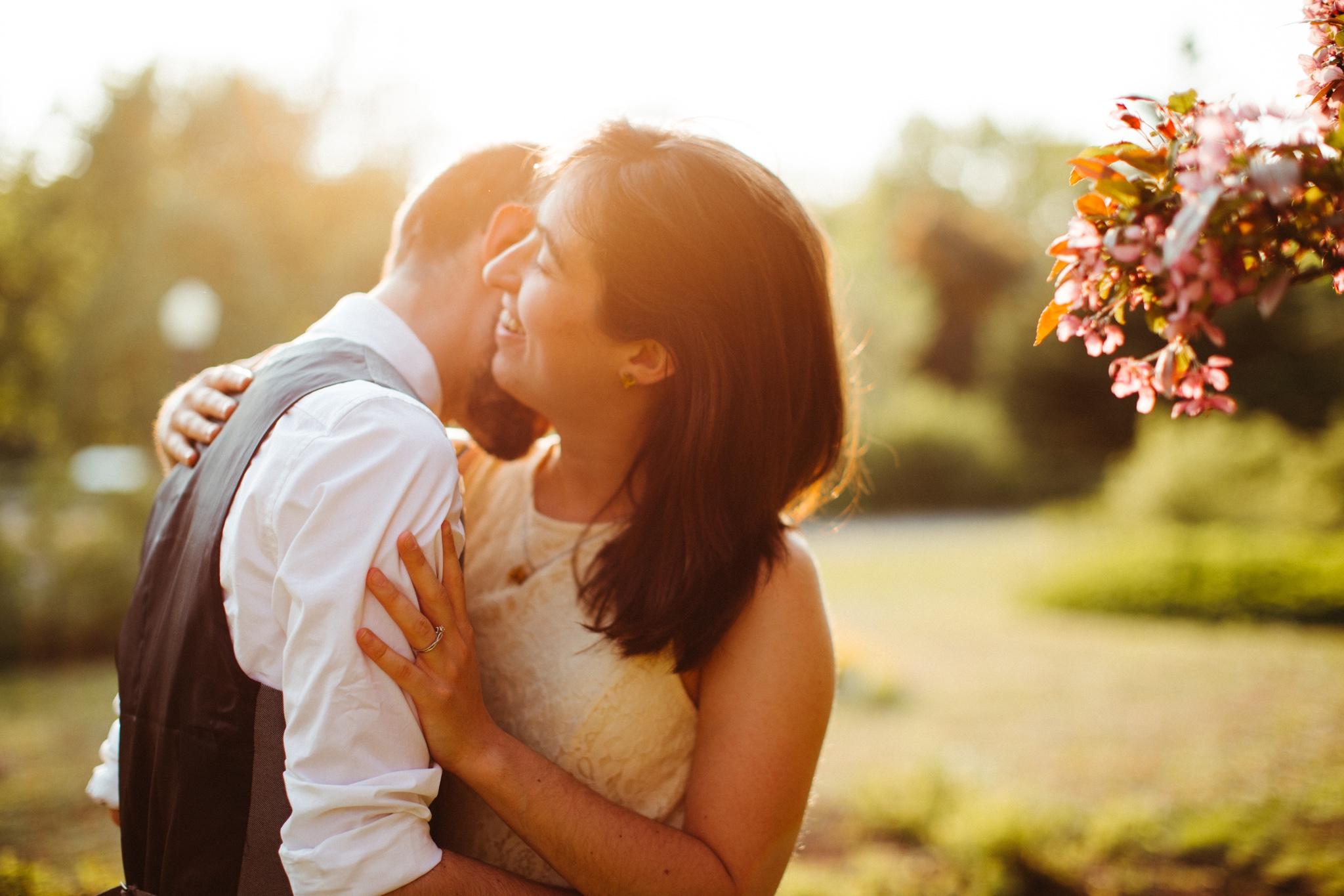 VALERIE + GUYLLAUME // GOLDEN HOUR AU DOMAINE DES MAIZERETS